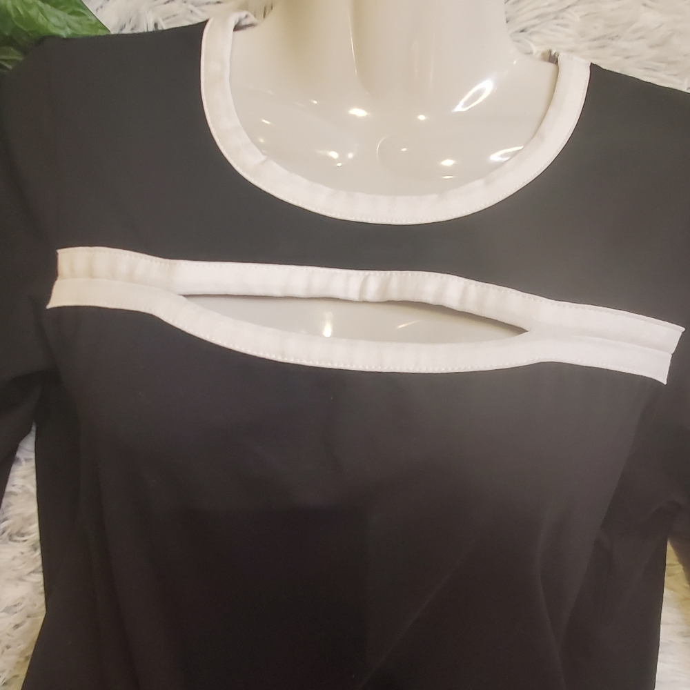 H&M Top - Picture 2 of 6